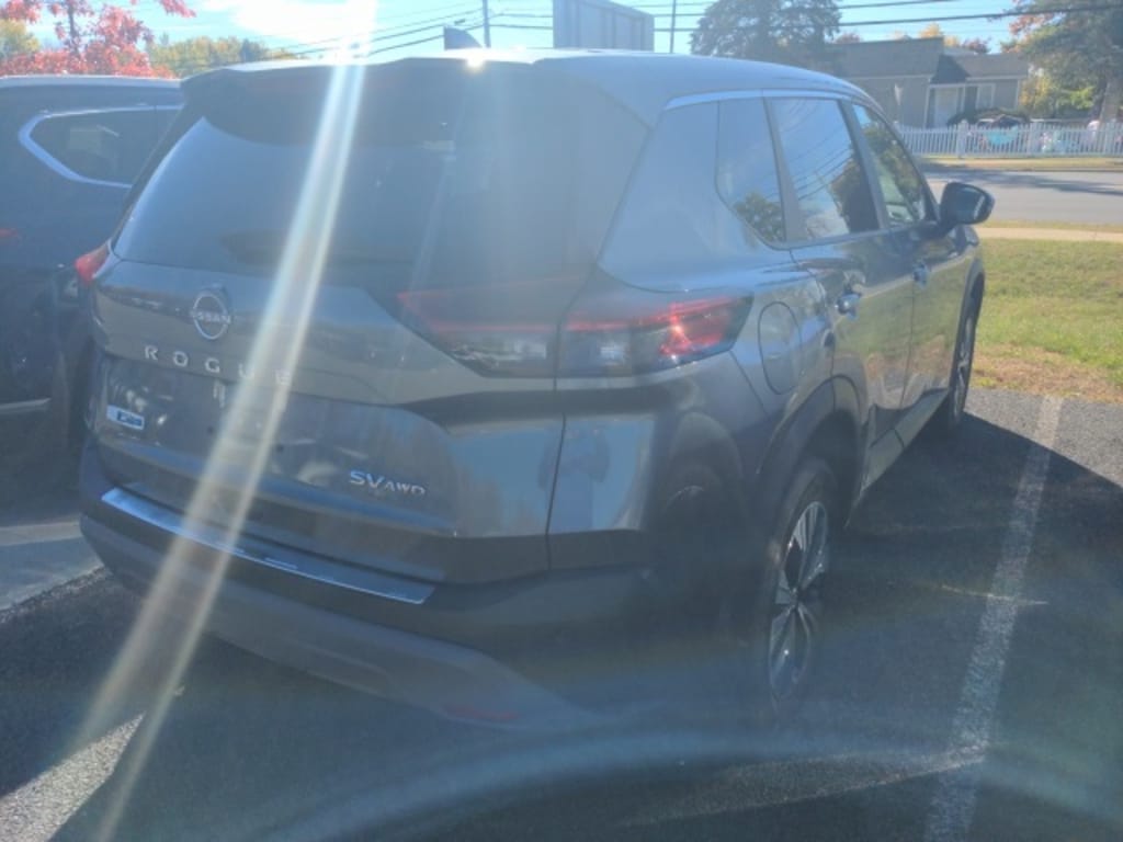 Used 2023 Nissan Rogue SV SUV