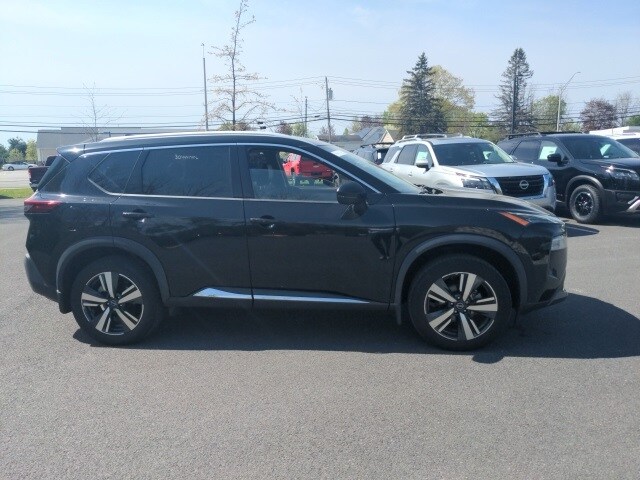 2022 Nissan Rogue SL photo 4