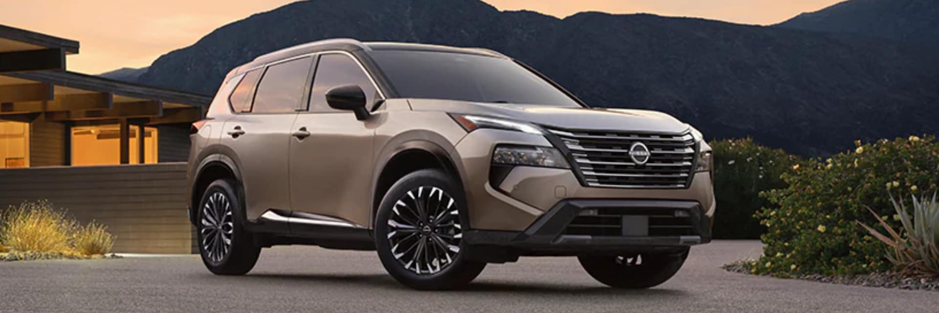 2026%20Nissan%20Rogue%20vs%202025%20(1).png