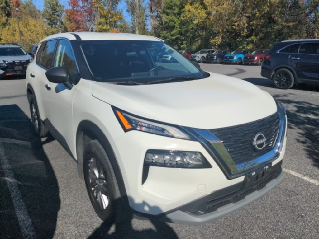 Used 2023 Nissan Rogue S SUV