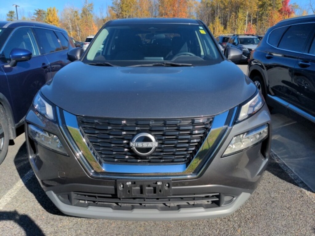 Used 2023 Nissan Rogue SV SUV
