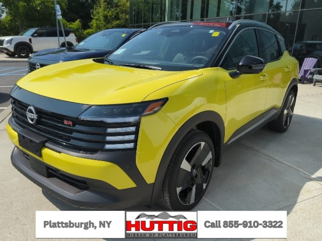 New 2025 Nissan Kicks SR SUV