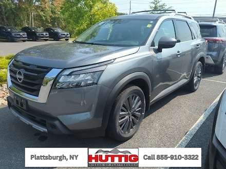 2025 Nissan Pathfinder SL SUV