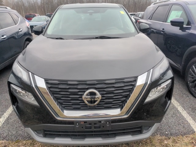 Used 2021 Nissan Rogue SV with VIN JN8AT3BB8MW212244 for sale in Plattsburgh, NY