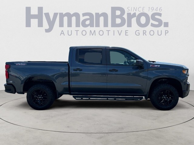 2021 Chevrolet Silverado 1500 Custom Trail Boss photo 2