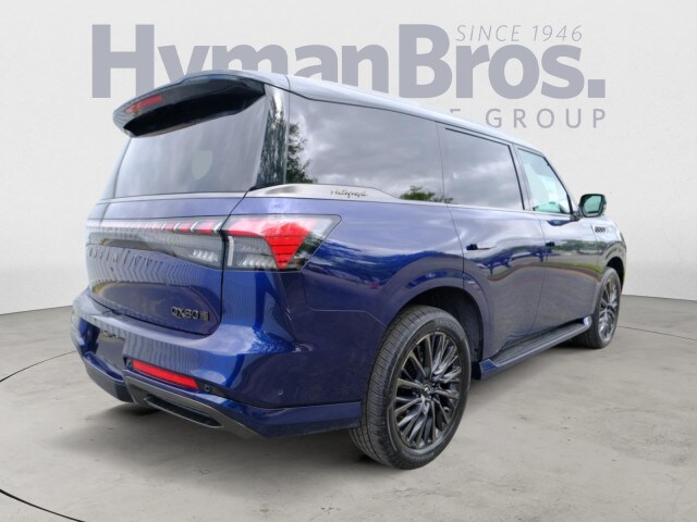 2025 Infiniti QX80 photo 3