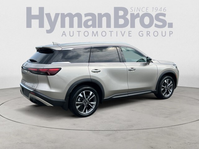 2023 Infiniti QX60 Luxe AWD photo 3