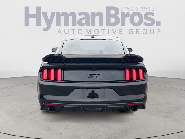 2015 Ford Mustang GT Premium photo 4