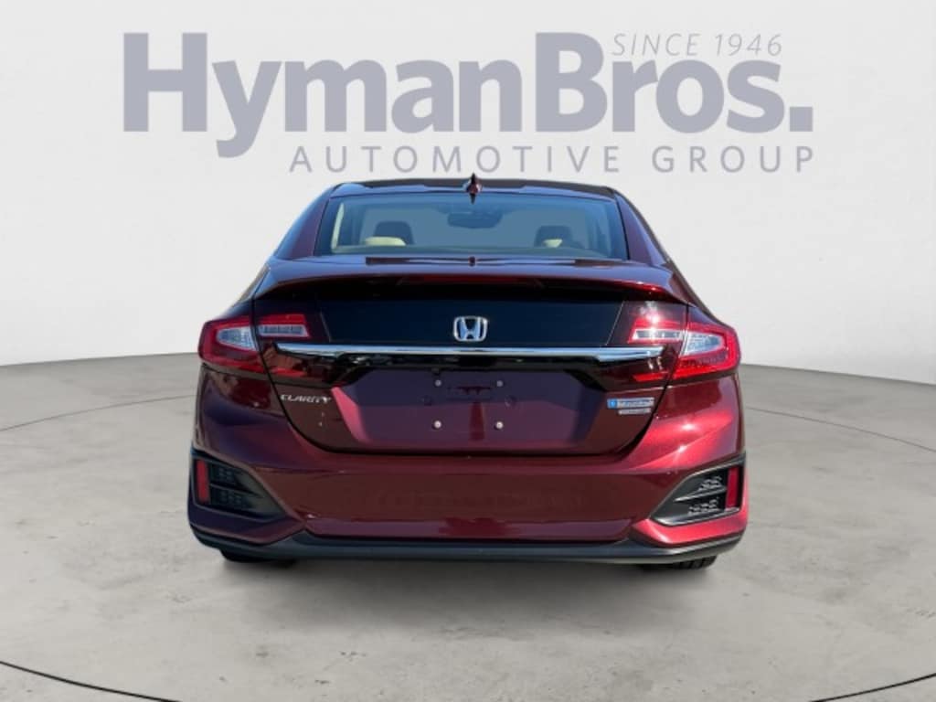 Used 2018 Honda Clarity Plug-In Hybrid Touring Sedan