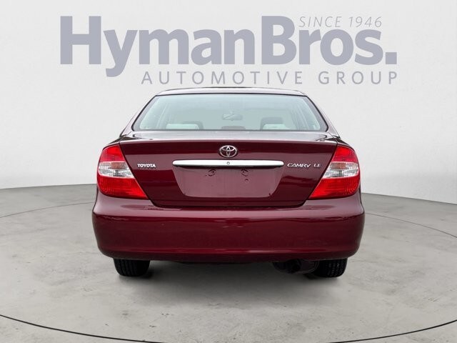 2002 Toyota Camry LE photo 4