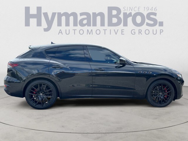 2022 Maserati Levante Modena photo 2