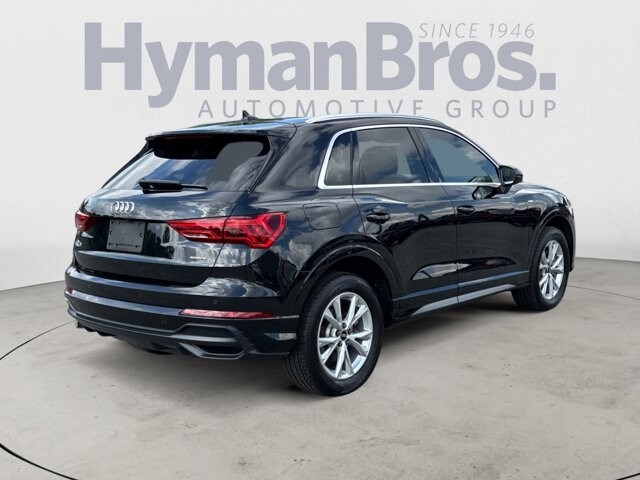 2022 Audi Q3 S line Premium 45 TFSI photo 3