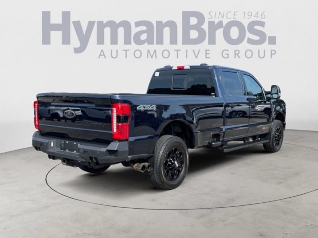 Used 2023 Ford F-350 Lariat 4WD Crew Cab Ultimate, Moonroof Truck Crew Cab