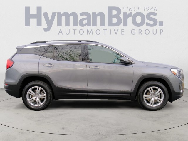 2020 Gmc Terrain SLE photo 2