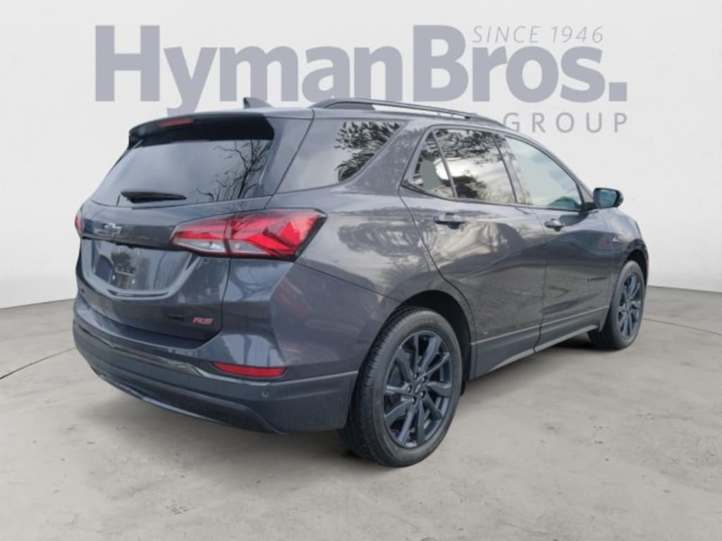 Used 2022 Chevrolet Equinox RS AWD Moonroof, Nav, Leather, Adaptive Cruise SUV