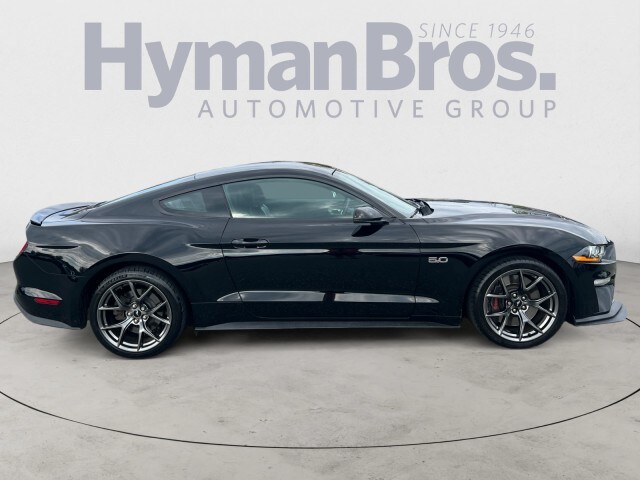 2019 Ford Mustang GT Premium photo 2