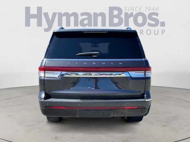 2023 Lincoln Navigator L Reserve photo 4