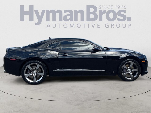2010 Chevrolet Camaro 2SS Coupe RS photo 2