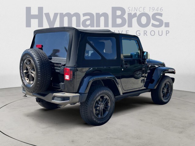 2016 Jeep Wrangler Two-Door Anniversary Edition photo 3