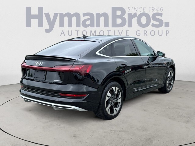 2022 Audi e-tron Sportback S line Premium Plus photo 3