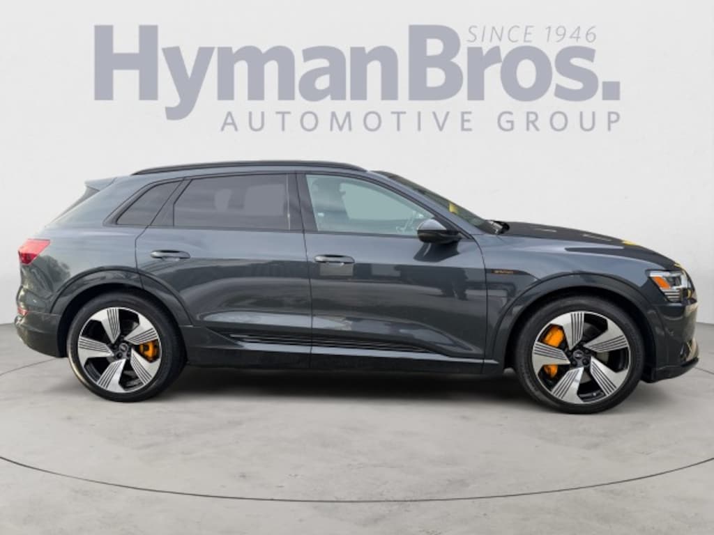 Used 2023 Audi e-tron Premium Plus Black Optic, $83k Msrp SUV