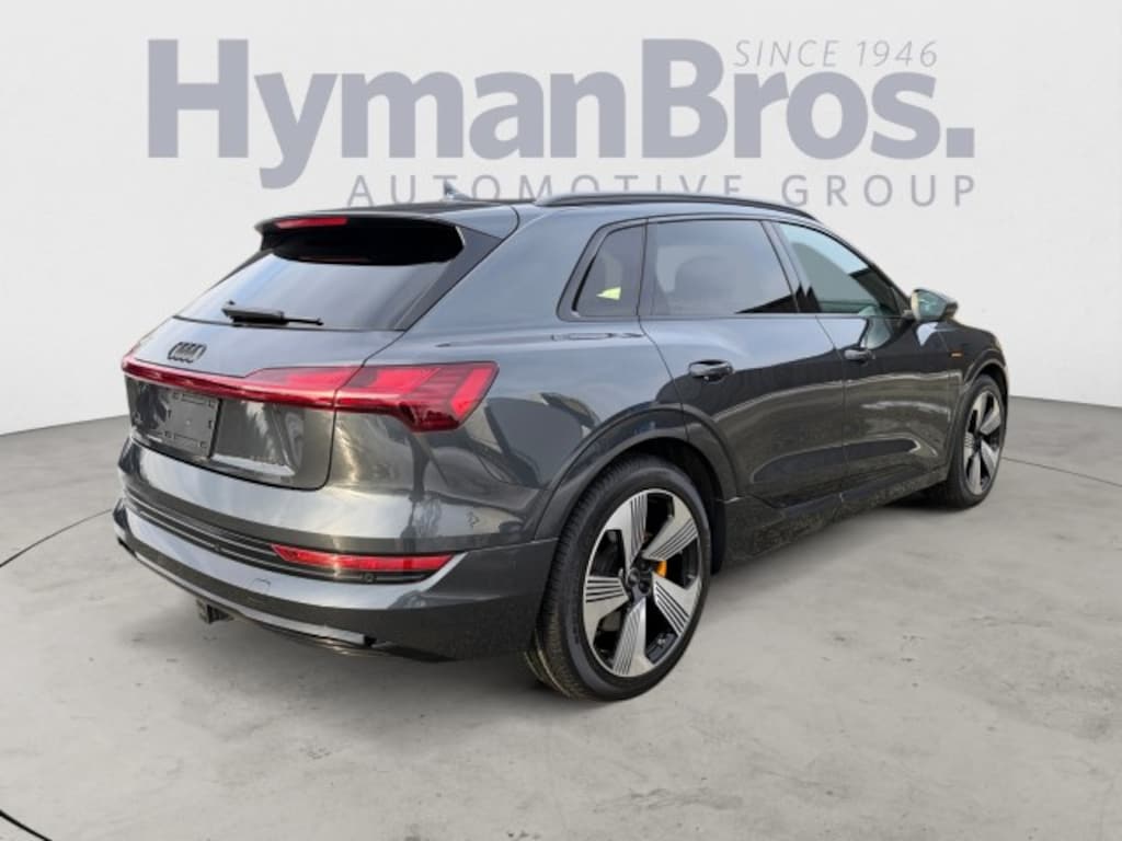 Used 2023 Audi e-tron Premium Plus Black Optic, $83k Msrp SUV