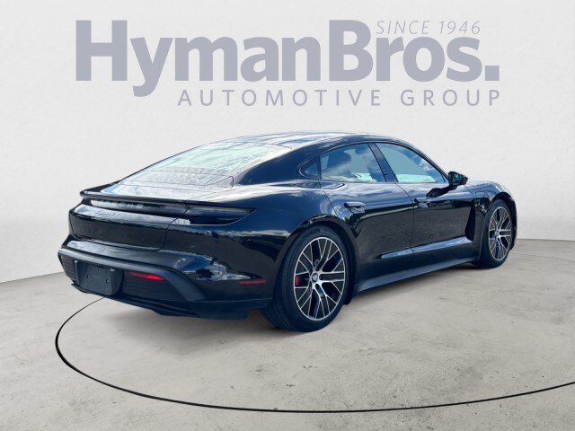 2020 Porsche Taycan 4S photo 3