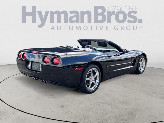 2004 Chevrolet Corvette Convertible photo 3
