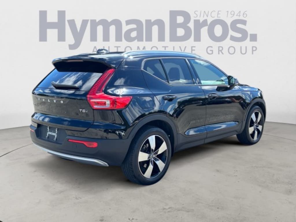 Used 2019 Volvo XC40 Momentum AWD Vision, Advanced, Pano, Multimedia SUV