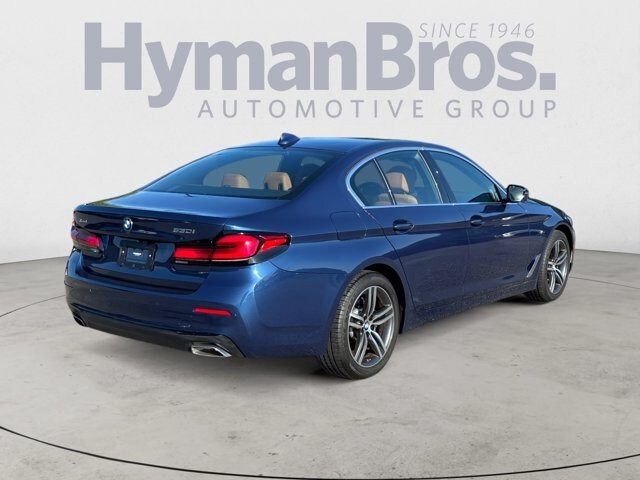 2022 Bmw 530xi xDrive photo 3