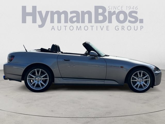 2004 Honda S2000 photo 2