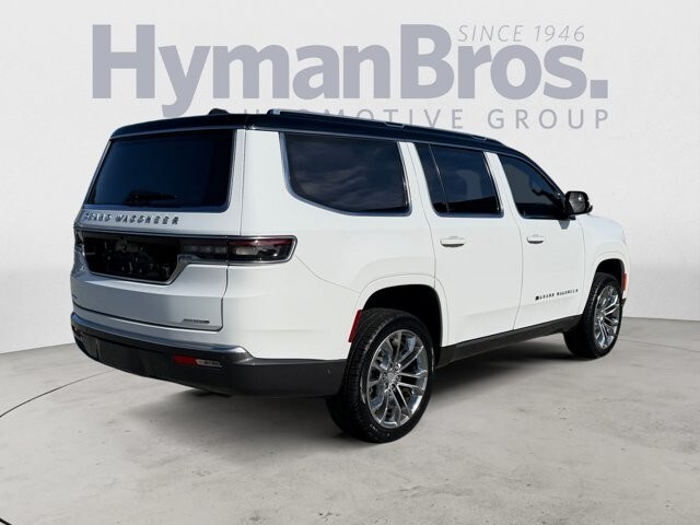 2022 Jeep Grand Wagoneer II photo 2
