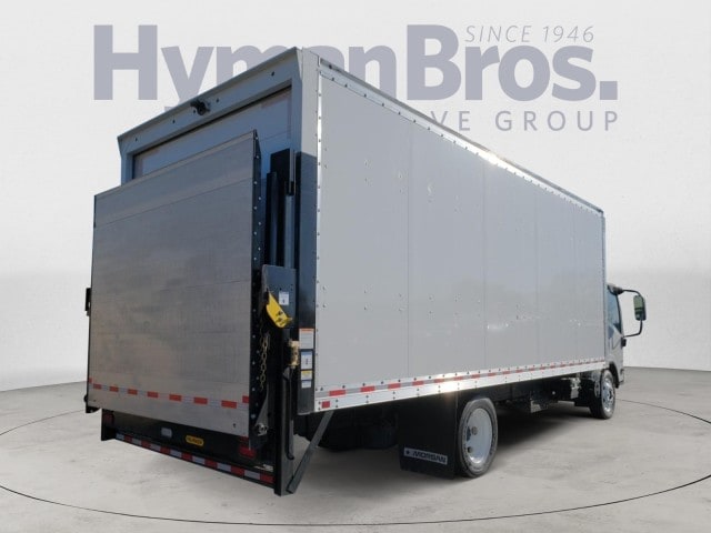 2023 Chevrolet Silverado 4500HD photo 3