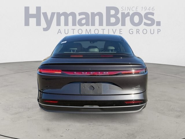 2024 Lucid Air Touring photo 4