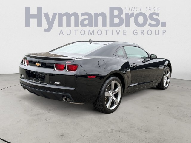 2011 Chevrolet Camaro 2LT RS photo 3