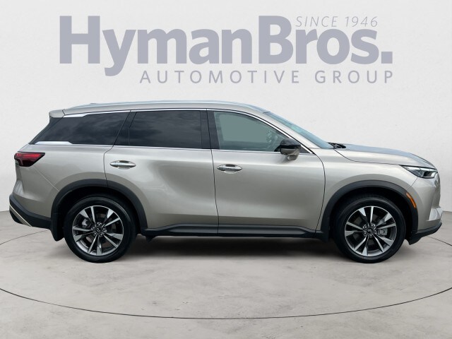 2023 Infiniti QX60 Luxe AWD photo 2