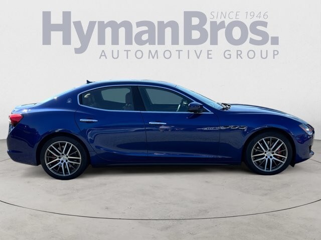 2021 Maserati Ghibli S Q4 photo 2