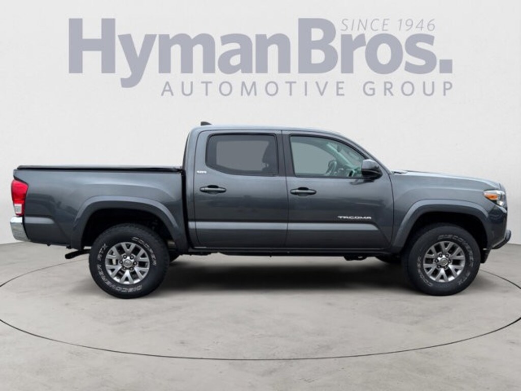 Used 2016 Toyota Tacoma SR5 4WD Double Cab Appearance Package Truck Double Cab
