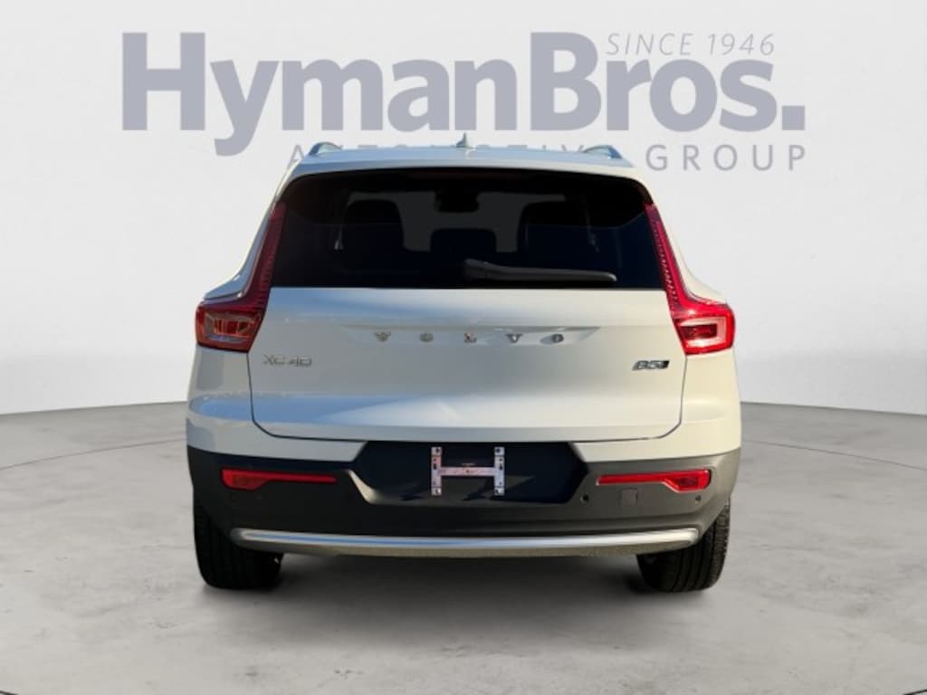 Used 2025 Volvo XC40 Plus Bright Theme AWD, $47K Msrp SUV