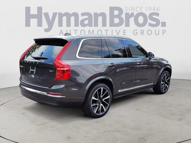 2023 Volvo XC90 Plus AWD photo 3