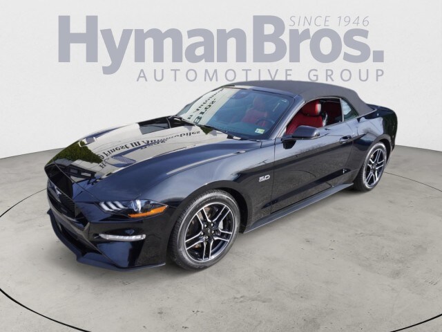 2022 Ford Mustang GT Premium Convertible photo 2