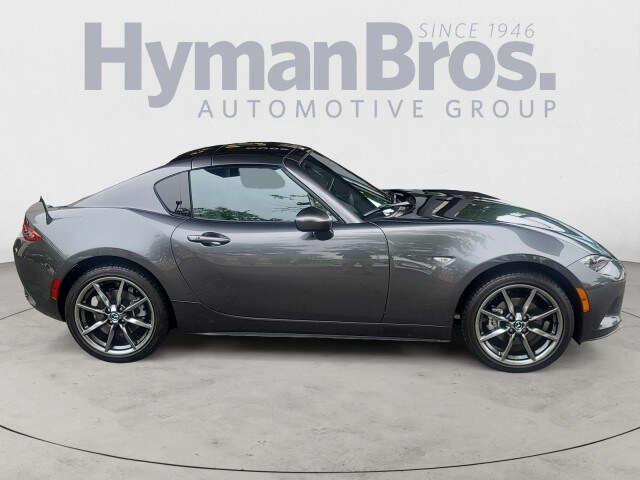 2022 Mazda MX-5 Miata Miata RF Grand Touring photo 2