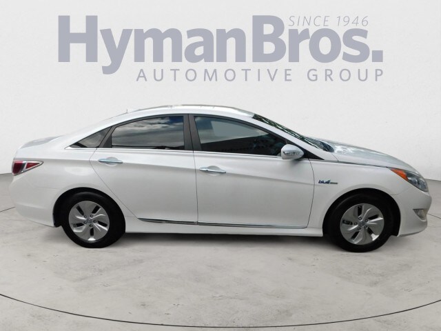 2015 Hyundai Sonata Hybrid photo 4