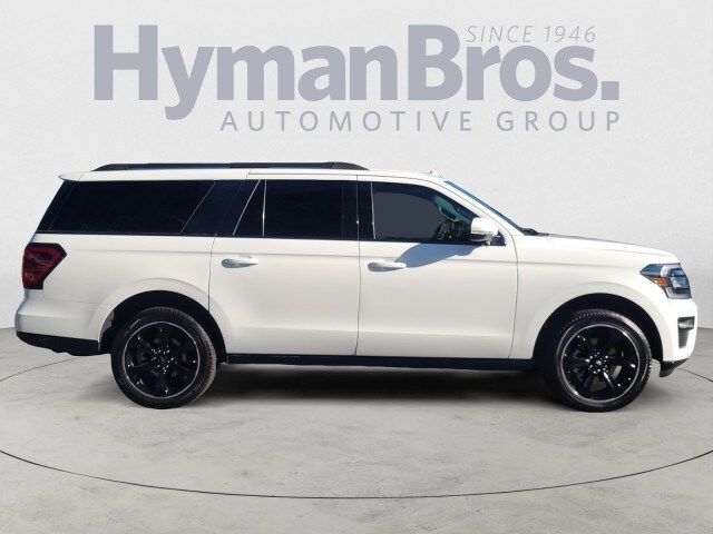 2023 Ford Expedition MAX Limited photo 2