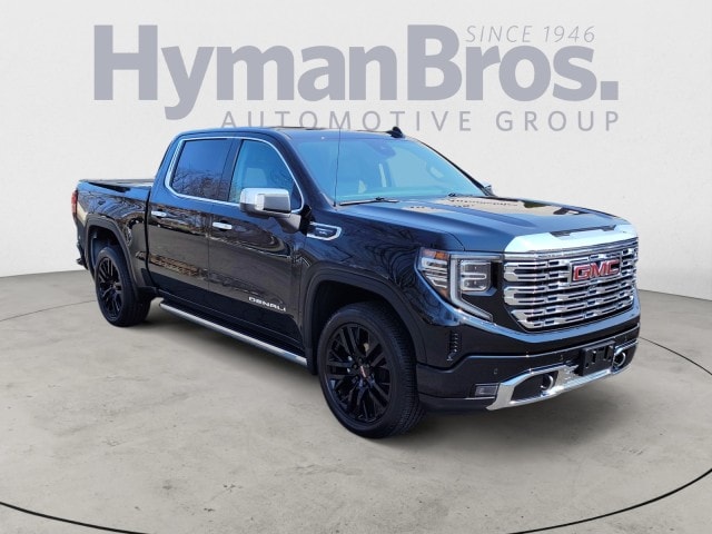 2022 GMC Sierra 4WD Crew Cab Short Box Denali's photo