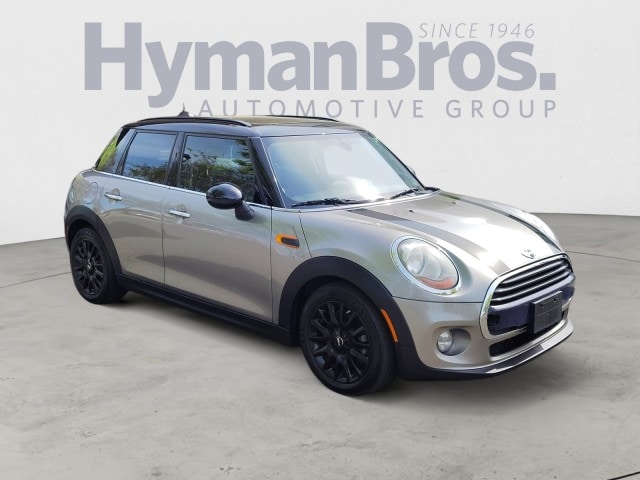 2018 MINI Cooper Base