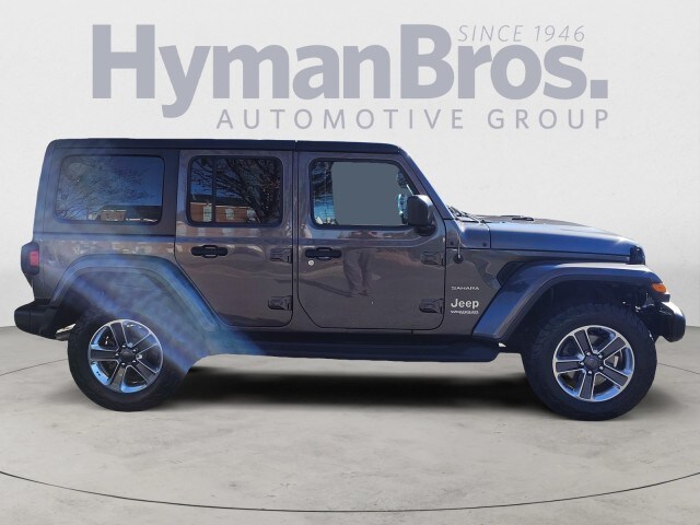 2019 Jeep Wrangler Unlimited Sahara photo 2