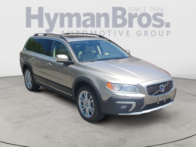 2016 Volvo XC70 T5 AWD Platinum's photo