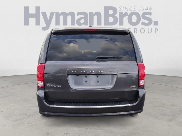 2017 Dodge Grand Caravan SE photo 4