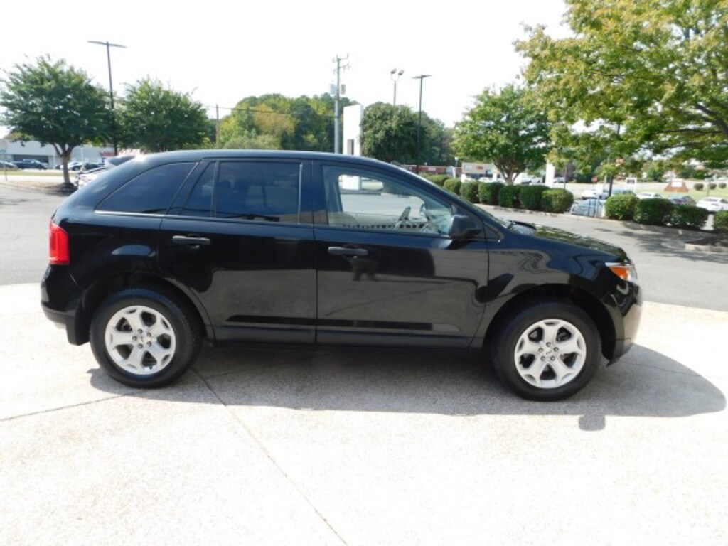 Used 2014 Ford Edge SE AWD Only 8,000 Miles! For Sale Richmond Area
